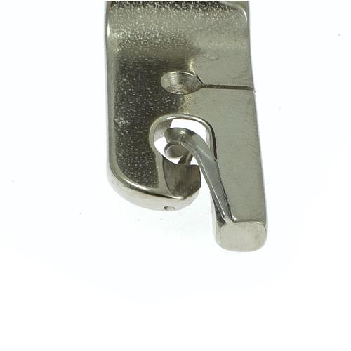 Scroll Hemmer Foot 4 mm (5/32") # 3 (120804  5/32)