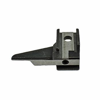 Upper Knife Clamp SIRUBA 747, WILLCOX & GIBBS # KR20 (210178)