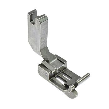 1557 | 2-Needle 4.8mm Presser Foot with Left Guide PFAFF 442 (Made in Italy)